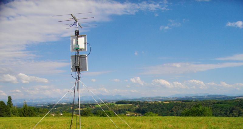 Portable VHF/UHF/SHF antennas